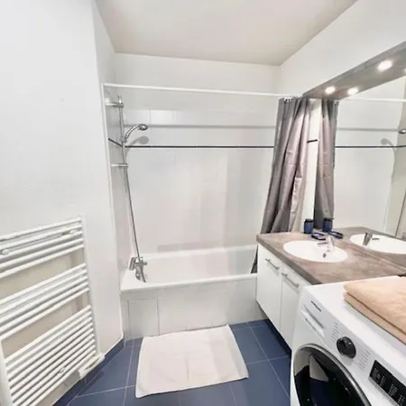 T2 Centre Ville, Balcon * 본빌